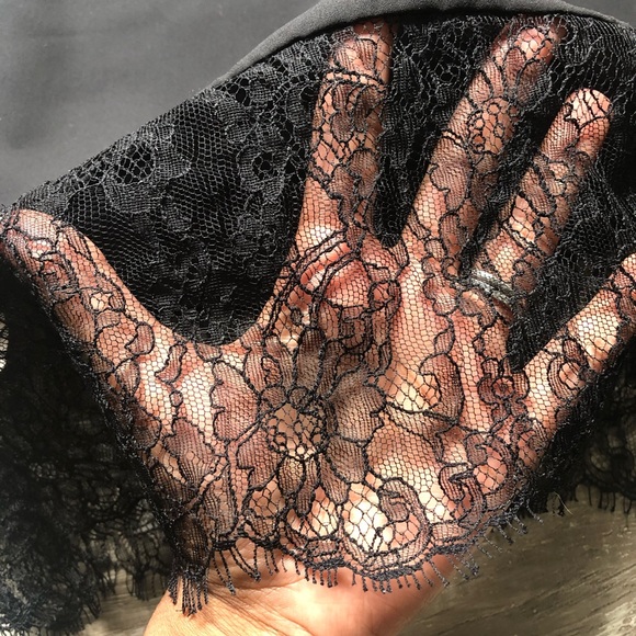 EUC Single Los Angeles Lace Bottom Cami - Picture 5 of 8